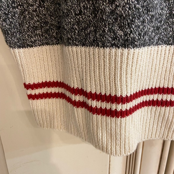 Winter Poncho - Picture 5 of 5